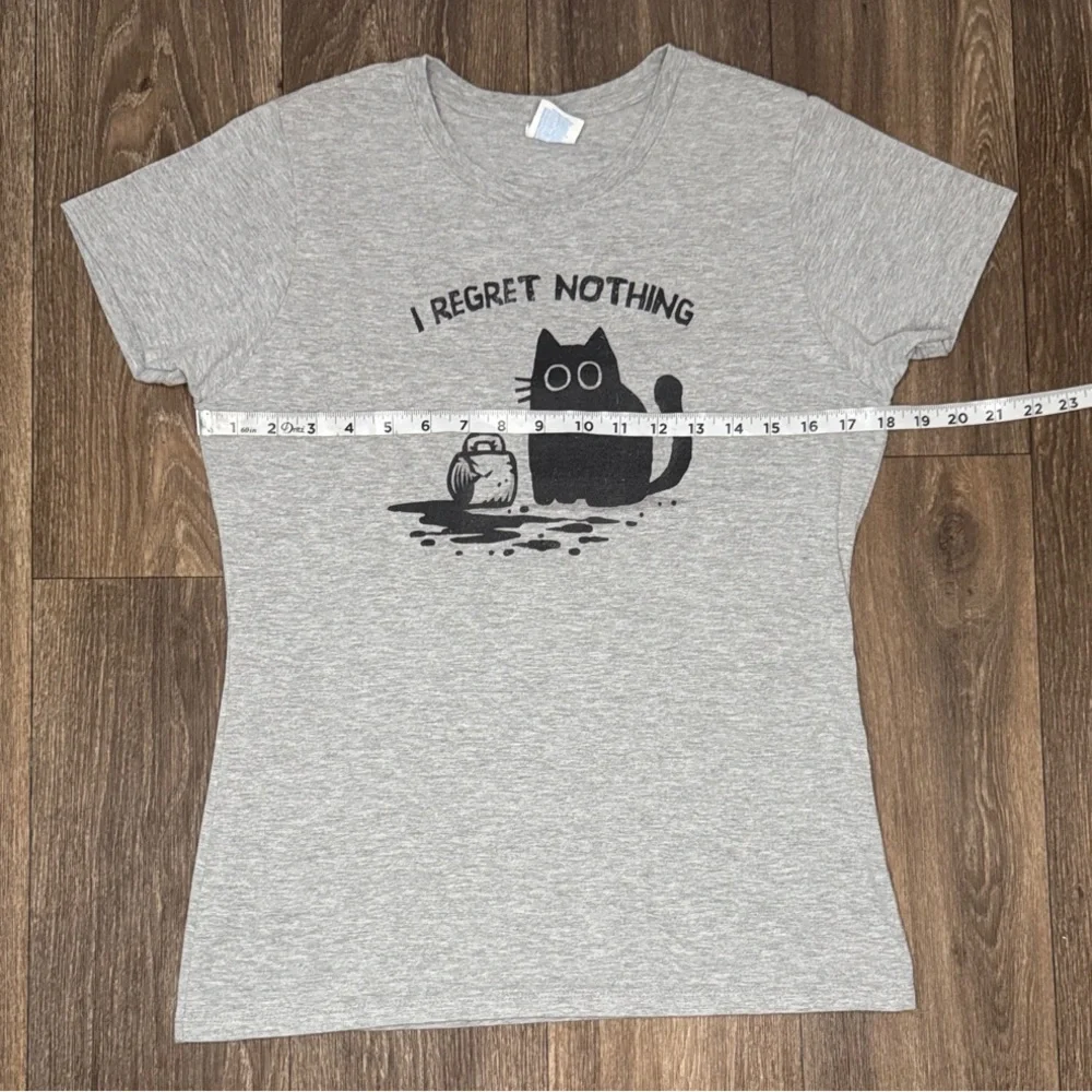Port and Company Gray Cat Tee with Black Print Women’s Size Medium